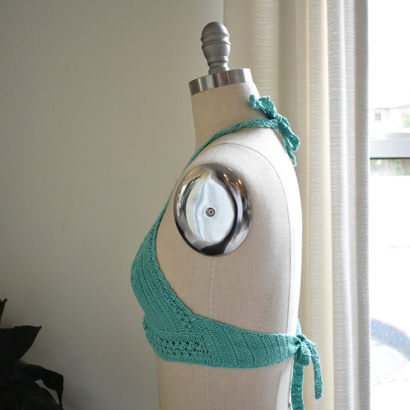 Turquoise Hand-Crochet Crop Bikini Top - Picture 6 of 7